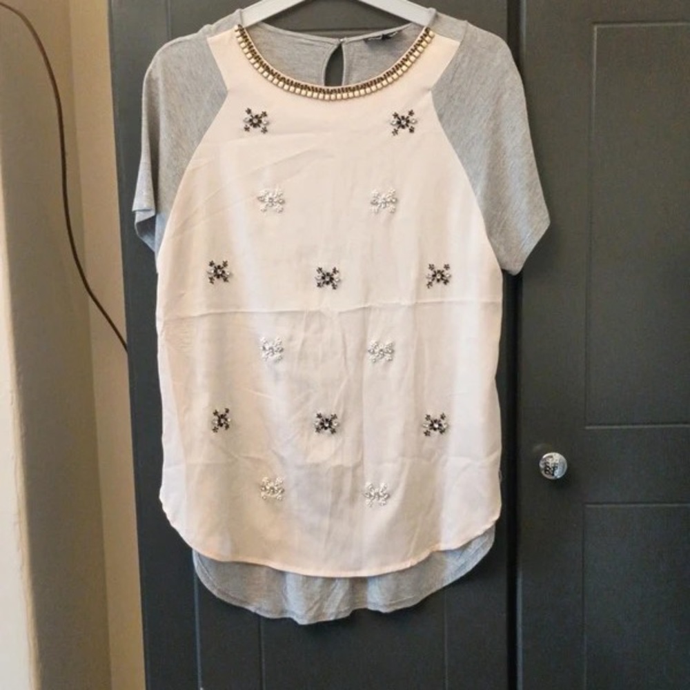 Chic Embellished Gray and Cream Blouse